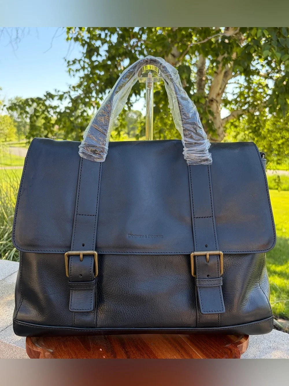 Dooney & Bourke Hunter Messenger Black Florentine NWT Original Packaging